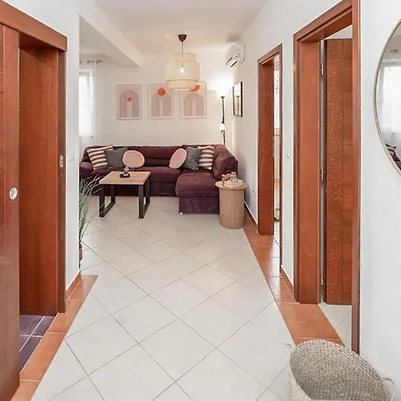 Two-bedroom In Rogoznica (Sibenik-Knin)