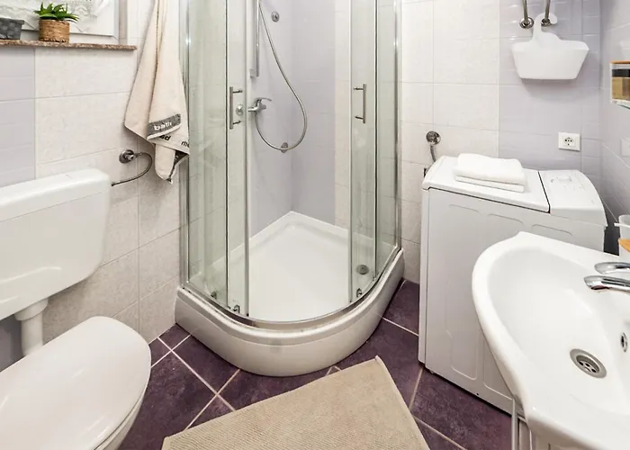 Two-bedroom In Apartment *